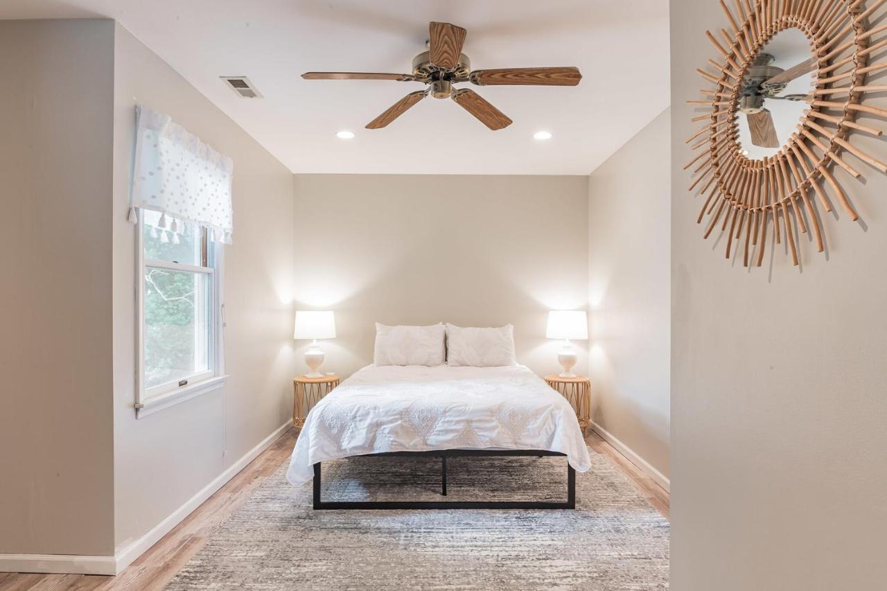 Serene Single Story, Grill, Fire Pit, Fenced Yard And Pet Friendly Stay 케이프메이코트하우스 외부 사진
